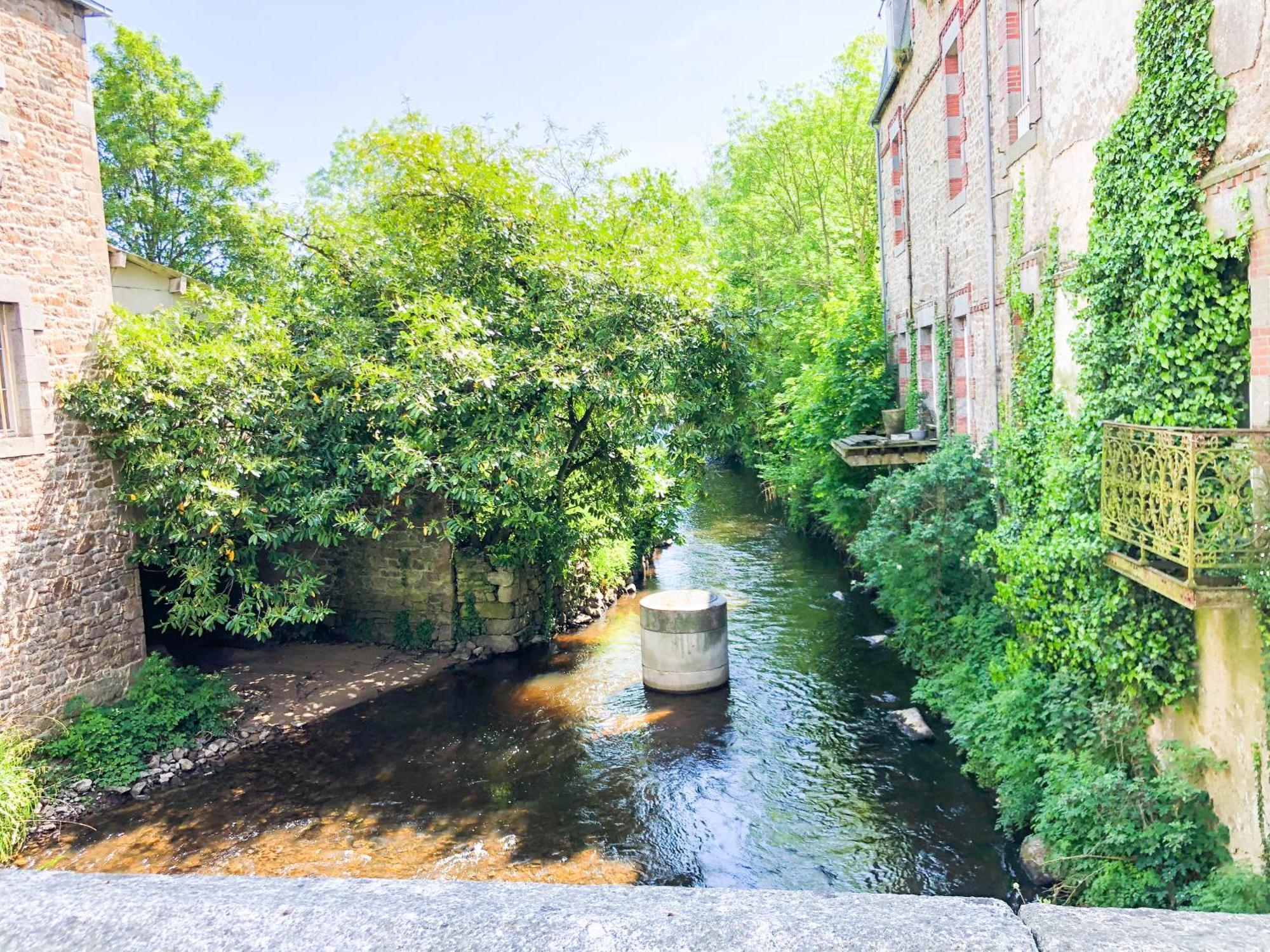 New: Agreable & Lumineux *Gare* Apartment Guingamp Bagian luar foto